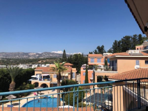 Paphos Charming 3-bed villa with sea views and pool
